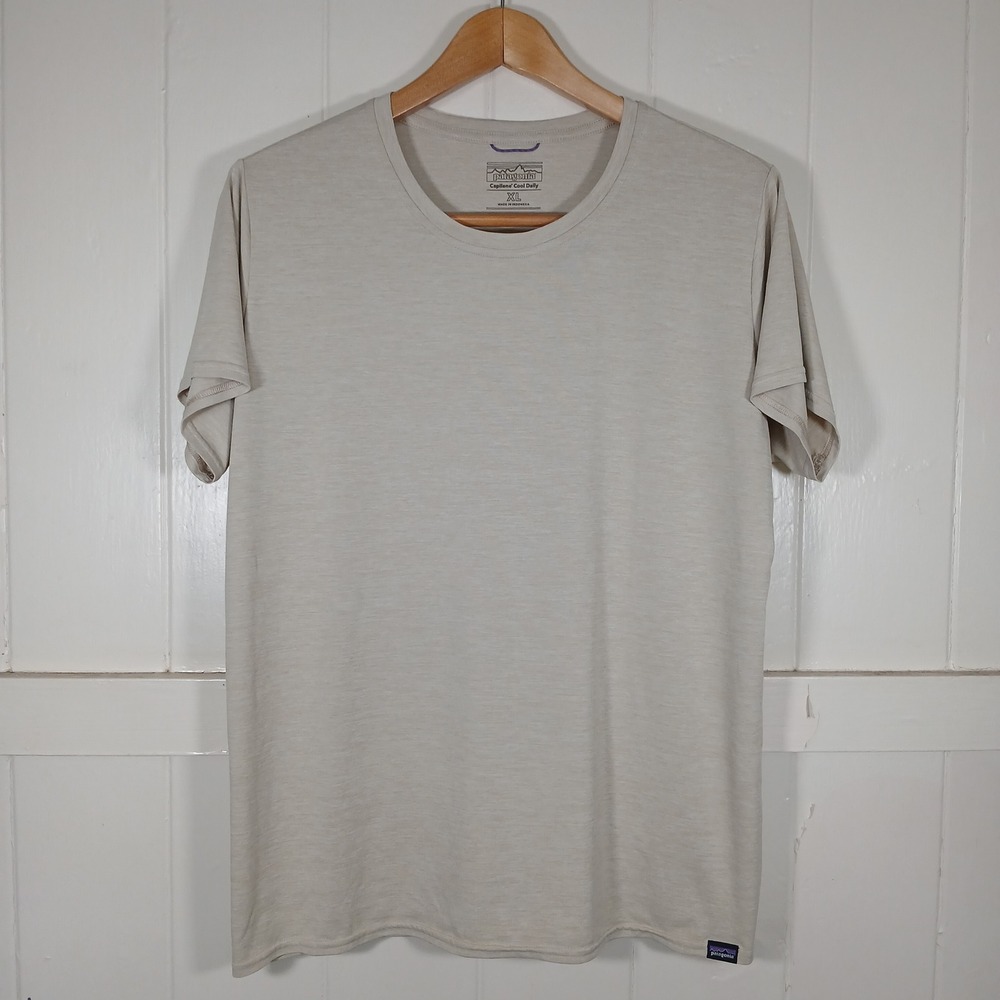 Patagonia Capilene Cool Daily Mens XL Tan Heathered Short Sleeve Shirt 45225